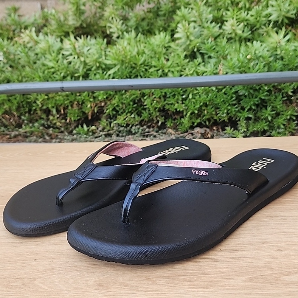 FloJos Josie Black/Pink Flip Flips Womens Size 11